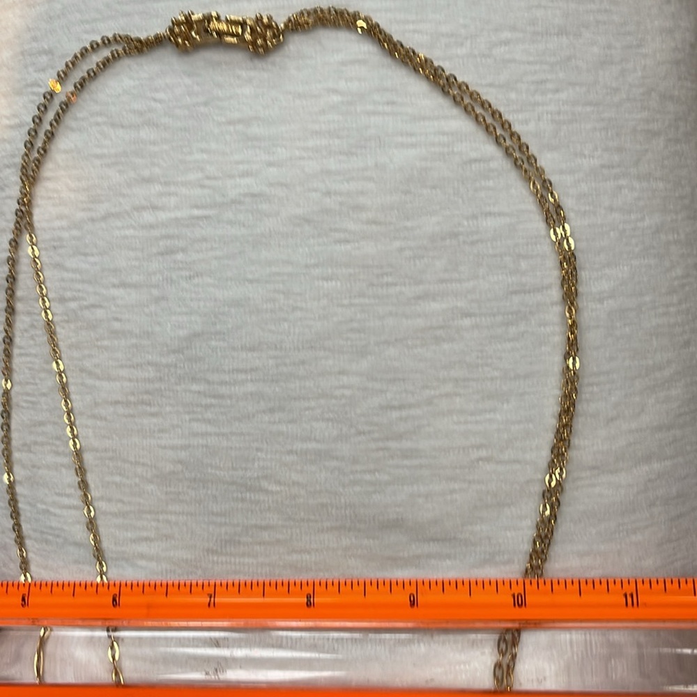 Vintage from late 60s early 70s Monet tassel necklace gold tone/new condition28” - Picture 11 of 14